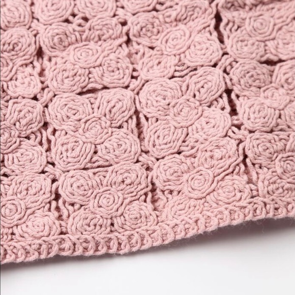 🎈 $5 Bathing Suit Cover Up 🎈 - Picture 4 of 9